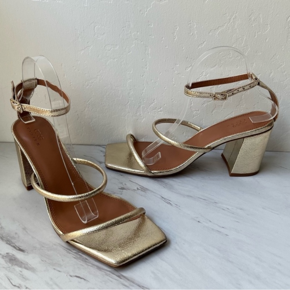 Asos Design Strappy Open Square Toe Block Heel Sandals in Metallic Gold Size 11